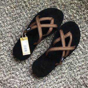 Teva Lindi Flip Flop Sandals